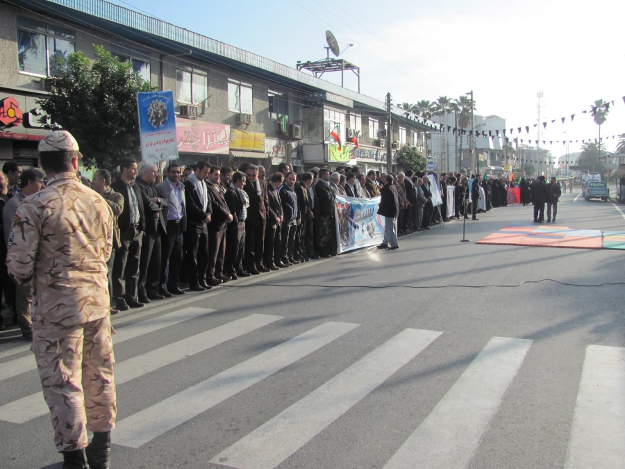 شرکت دانشجویان  درگرد همایی بزرگ بسیجیان شهرستان نوشهر 3