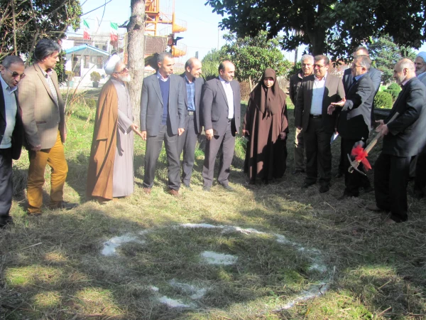 مراسم کلنگ زنی نماز خانه وانتشارات مرکزآموزش عالی شهید مطهری نوشهر 5