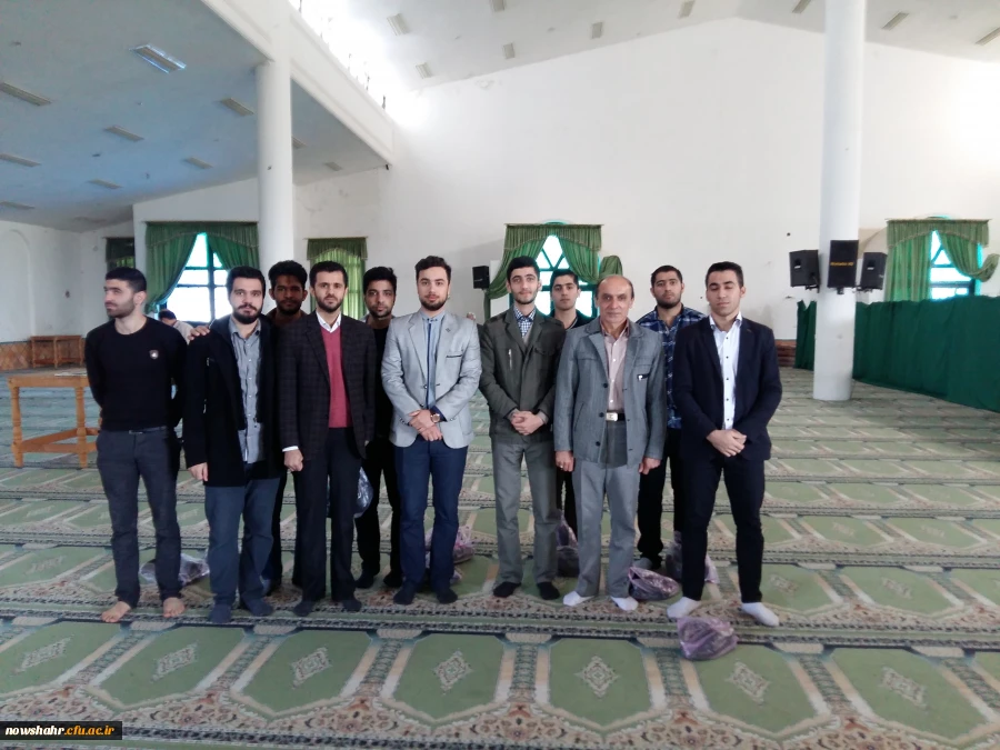 شرکت دانشجویان در نماز جمعه شهرستان نوشهر 3