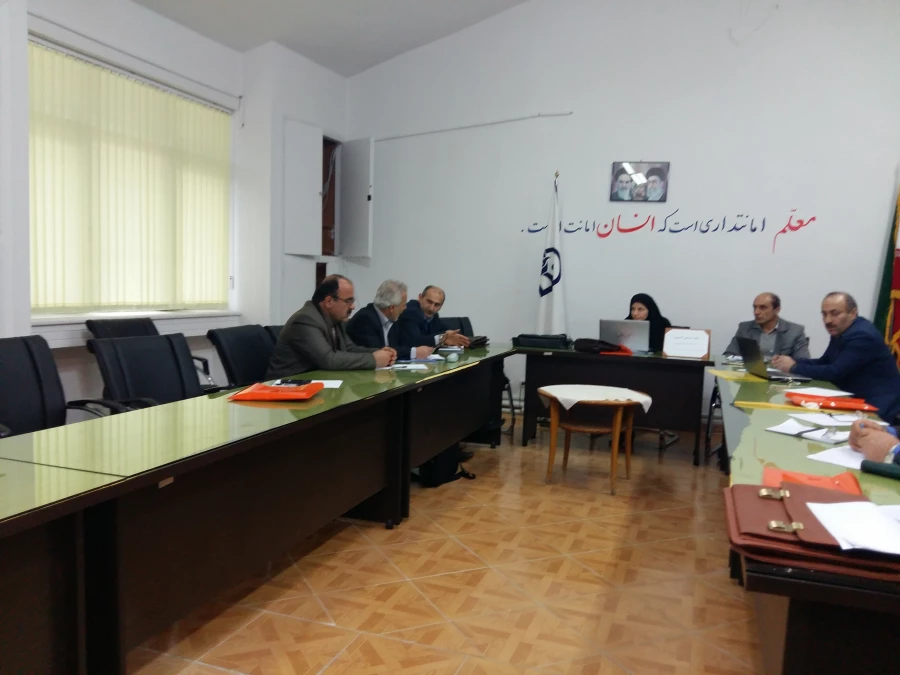 جلسه کارورزی سرکار خانم دکتر ابراهیمی با مدیران ومعلمان دانشگاه فرهنگیان 4