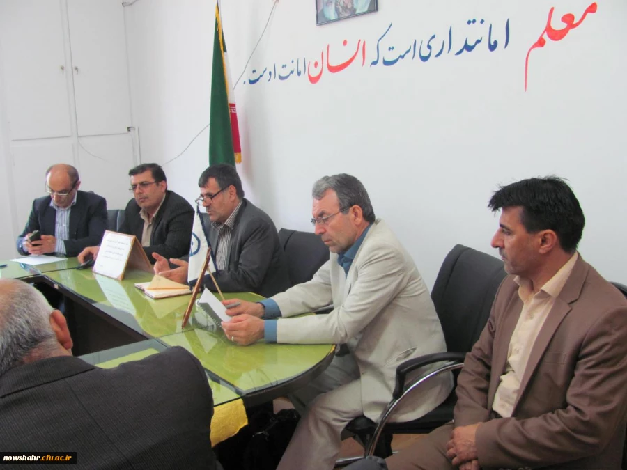 بازدید معاونت محترم پژوهش و فناوری آقای دکتر ساکی از مرکز نوشهر 2