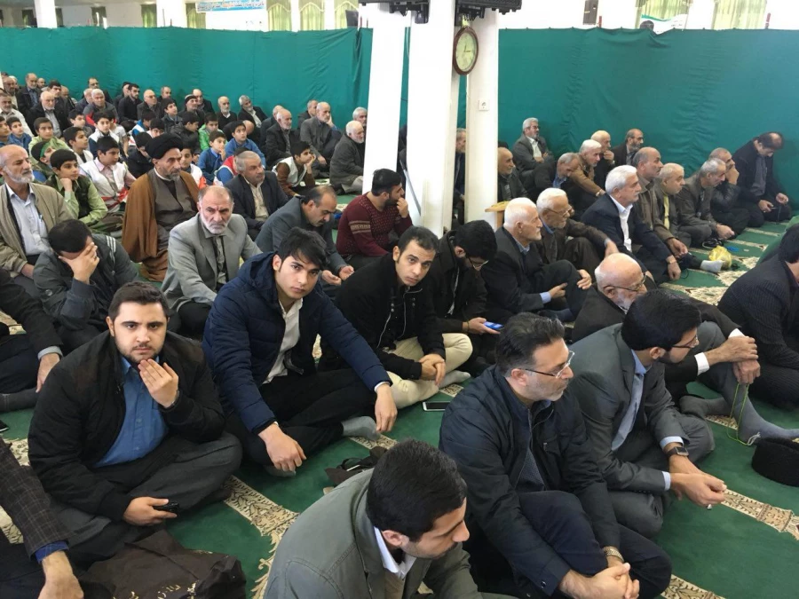 شرکت دانشجویان مرکز آموزش عالی شهید مطهری  در نماز جمعه شهرستان نوشهر  5