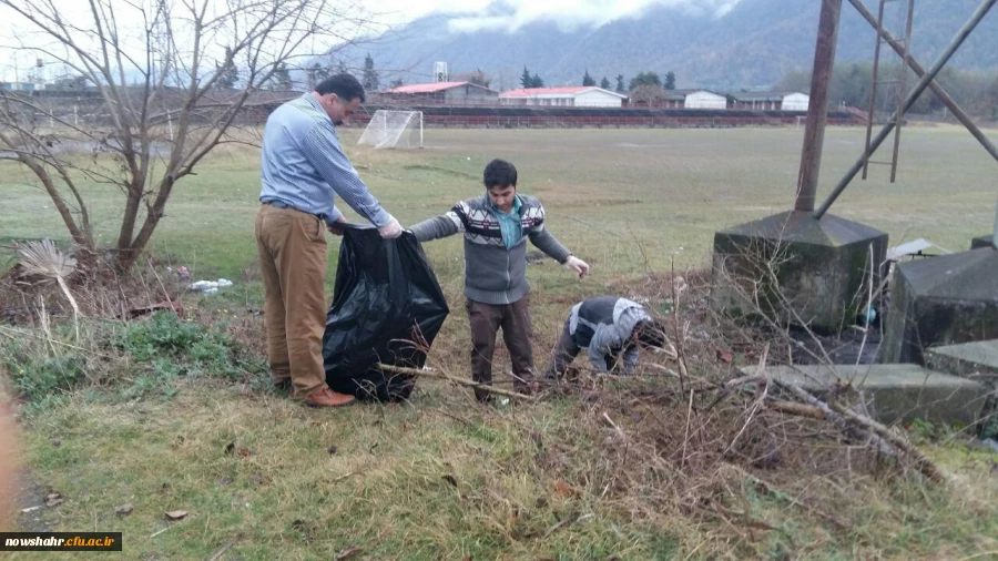 گزارش پاکسازی محوطه و فضای سبز دانشگاه  2