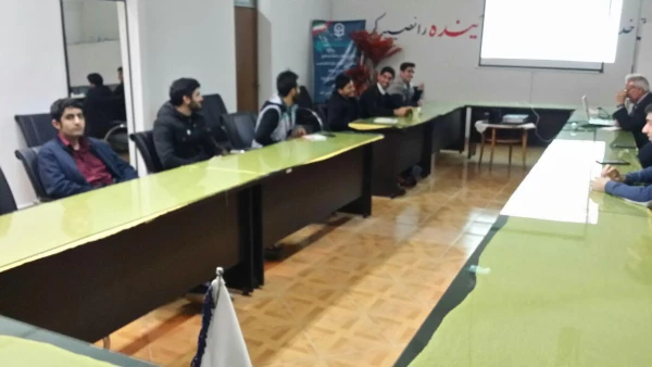 کارگاه آموزشی برقراری ارتباط موثر 4