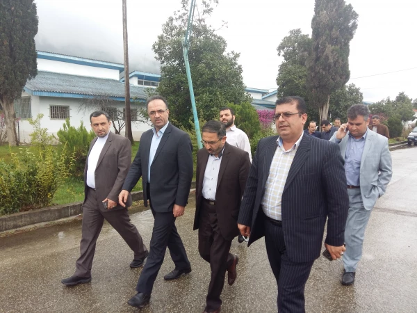 بازدید آقای دکتر احمدی لاشکی نایب رئیس کمسیون آموزش وتحقیقات مجلس شورای اسلامی و آقای دکتر سید احمد کسائیان مدیریت محترم امور پردیس های دانشگاه فرهنگیان استان مازندران و آقای خدادادی مدیر حراست دانشگاه فرهنگیان استان مازندران از مرکز آموزش عالی شهید مطهری