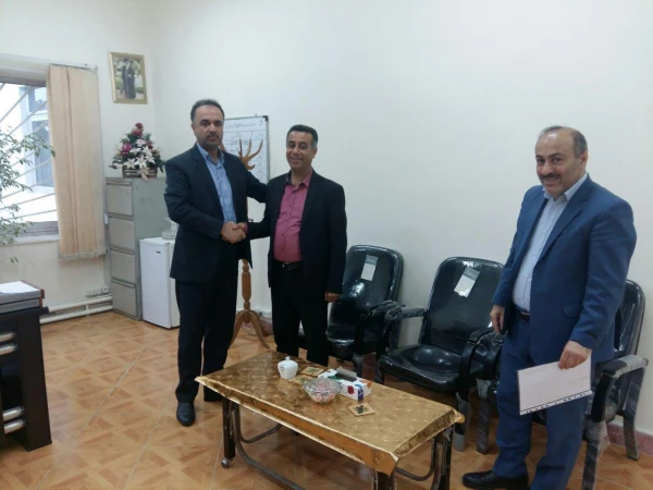 برگزاری مراسم تقدیر از آقای صادق طهماسبی آزاده و جانباز هشت سال جنگ تحمیلی و آقای حکمت الله آزادی جانباز دفاع مقدس 2