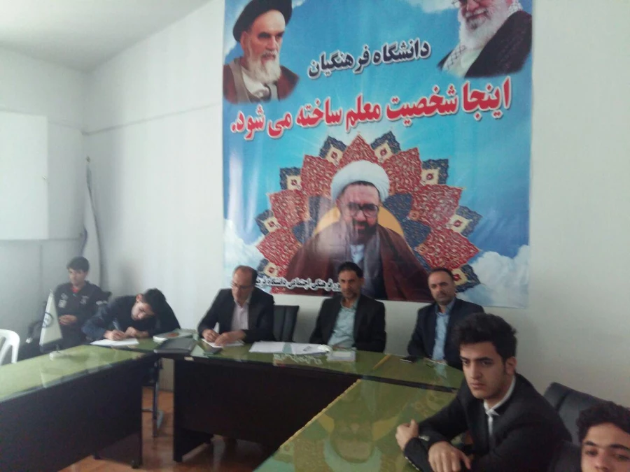 اکران فیلم سینمایی ابد و یک روز 6