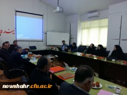 جلسه کارشناسی مسئول و مدیران گروه های آموزشی با اساتید و مدرسان 3