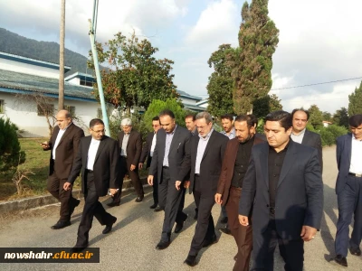 بازدید وزیر محترم آموزش و پرورش به همراه نایب رئیس کمیسون آموزش و تحقیقات مجلس شورای اسلامی