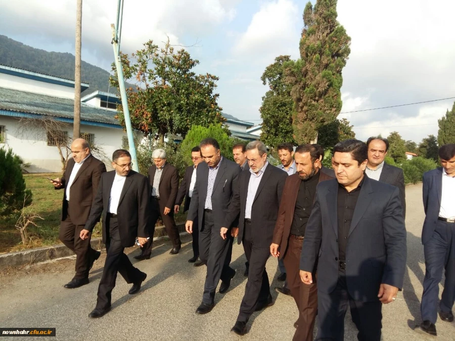 بازدید وزیر محترم آموزش و پرورش به همراه نایب رئیس کمیسون آموزش و تحقیقات مجلس شورای اسلامی 2