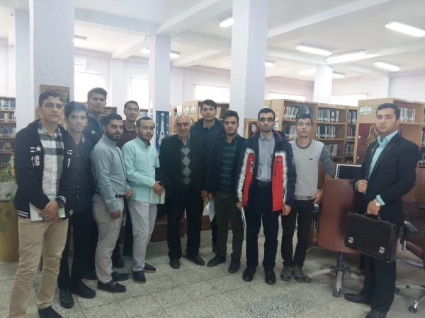 گزارش بازدید دانشجویان از کتابخانه شهرستان چالوس 2