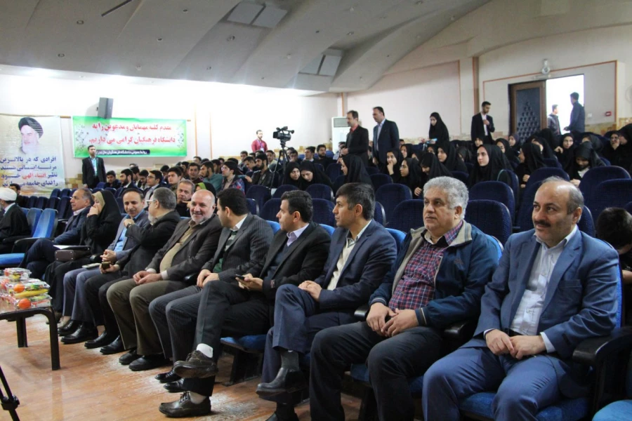 همایش استانی تربینت معلم تحول آفرین در سایه مدیریت جهادی و مشارکت همگانی 4