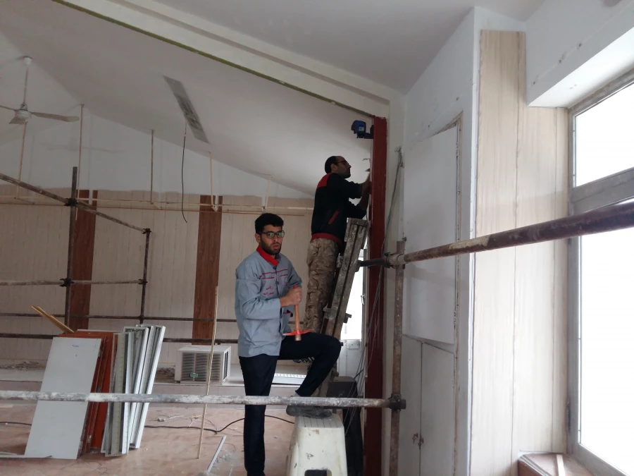 گزارش پاکسازی محوطه و بازسازی سالن کنفرانس دانشگاه جهت برگزاری اجلاسیه سراسری دانشگاه فرهنگیان سراسر کشور 8