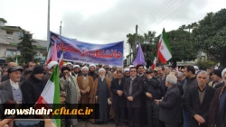 شرکت دانشجویان در راهپیمایی 22 بهمن 2