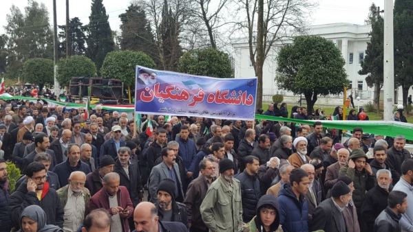 شرکت دانشجویان در راهپیمایی 22 بهمن 4