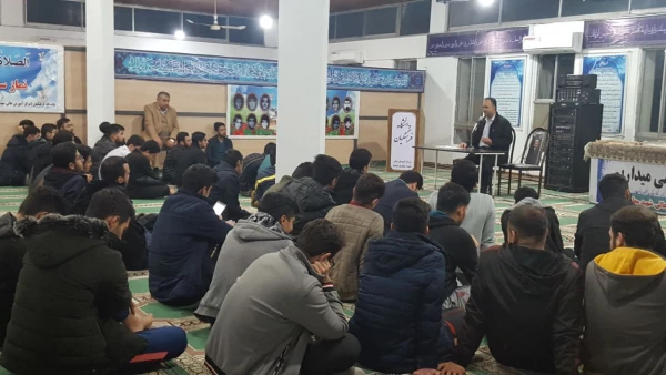 نشست صمیمی مسئولین با دانشجویان مرکز آموزش عالی شهید مطهری نوشهر  2