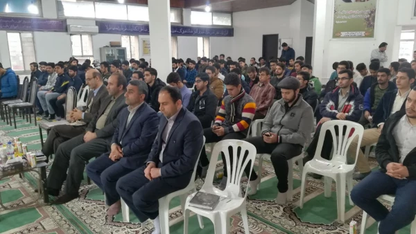 نشست صمیمی مسئول گزینش اداره کل آمورش و پرورش استان مازندران با دانشجویان مرکز آموزش عالی شهید مطهری نوشهر 3