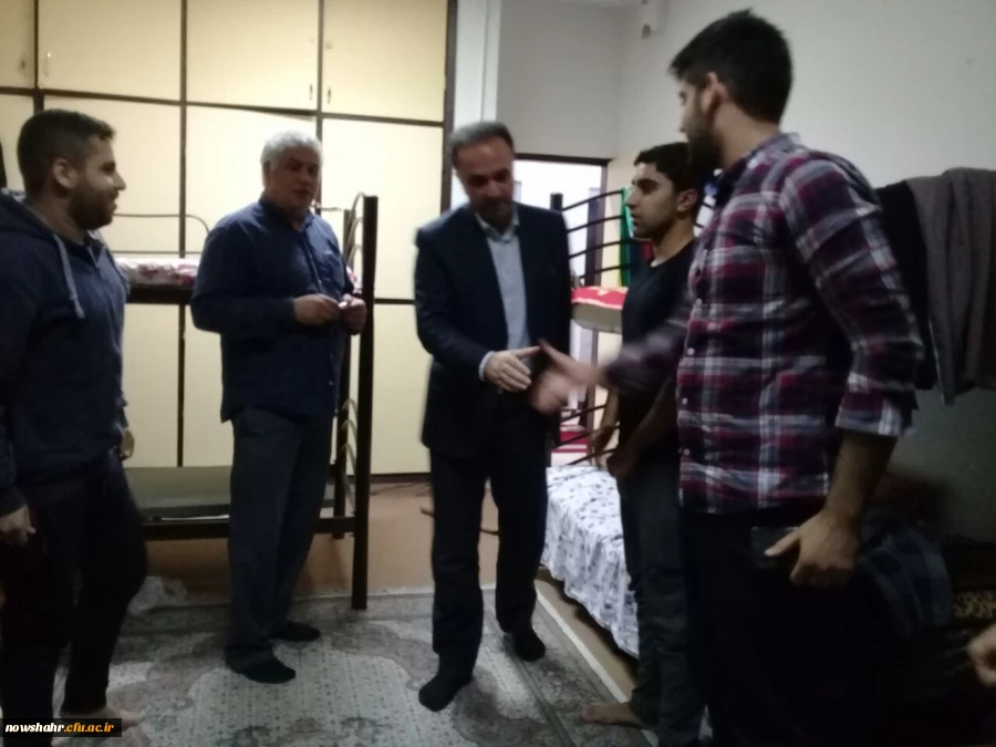 دیدار صمیمی سرپرست مرکز به همراه کارکنان در سرای دانشجویی 2