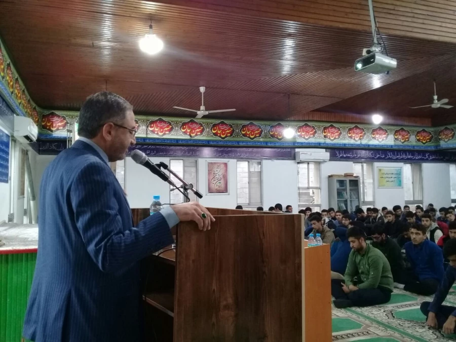 دیدار نائب رئیس کمیسیون آموزش مجلس با دانشجویان جدیدالورود 4