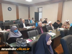 جلسه مدیران محترم گروه های آموزشی با اساتید مرکز 9