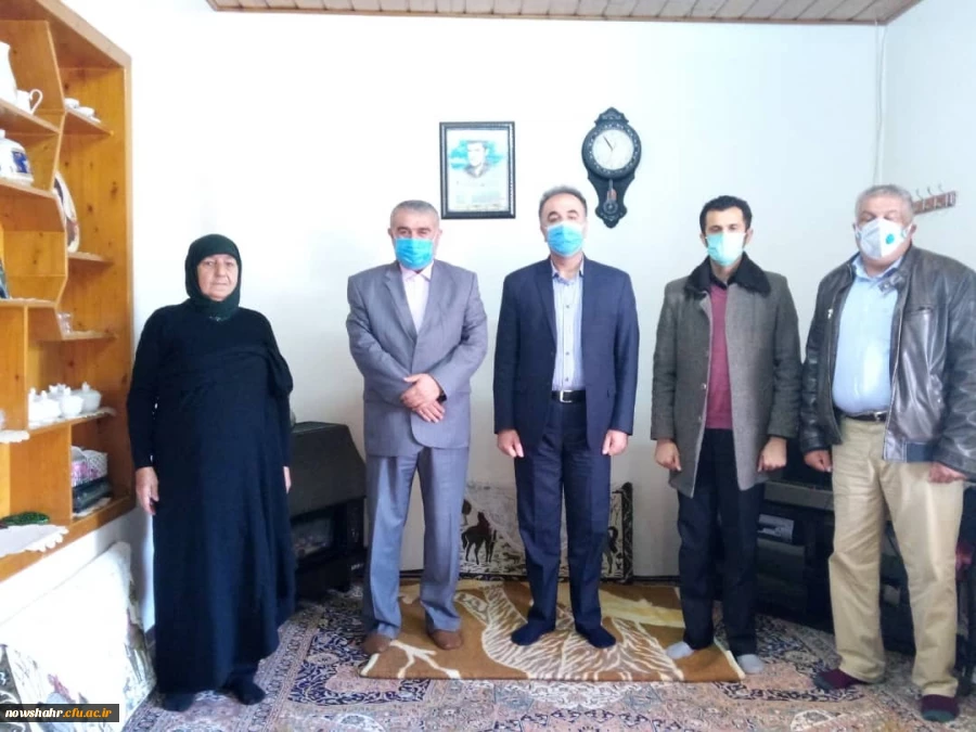 در بهار آزادی جای شهدا خالی 
دیدار با برخی خانواده های معزز و محترم شهدای دانشجو معلم مرکز آموزش عالی شهید مطهری نوشهر در سالروز گرامی داشت دهه مبارکه فجر  5