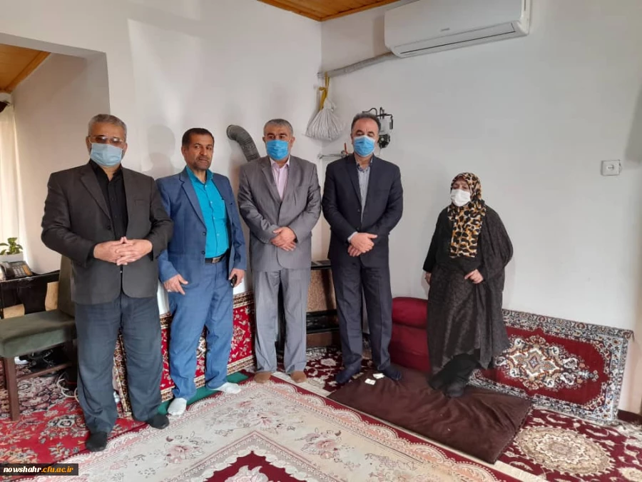 در بهار آزادی جای شهدا خالی 
دیدار با برخی خانواده های معزز و محترم شهدای دانشجو معلم مرکز آموزش عالی شهید مطهری نوشهر در سالروز گرامی داشت دهه مبارکه فجر  3