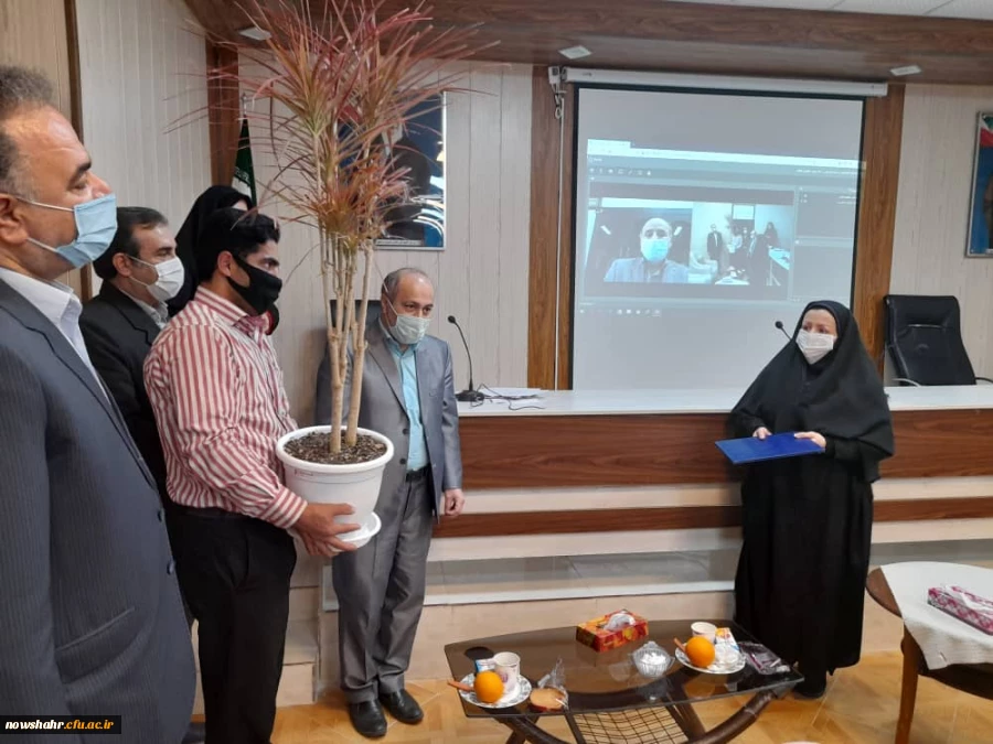 همایش شعر انقلاب و سلمان هراتی 3