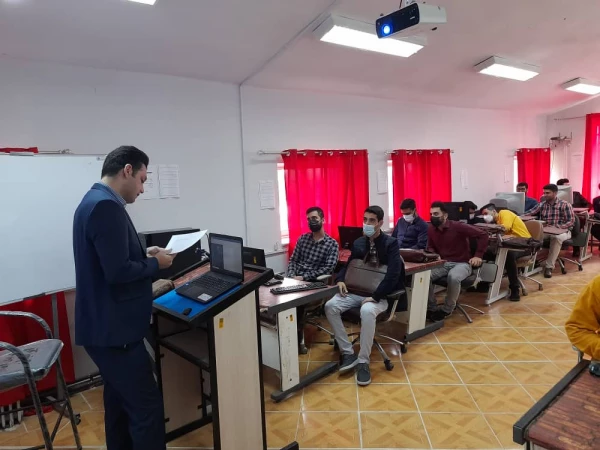 دانشگاه فرهنگیان مرکز آموزش عالی شهید مطهری نوشهر فعالیت های آموزشی و سرای دانشجویی را در روز ملی فناوری هسته ای و روز هنر انقلاب اسلامی را از سرگرفت 9