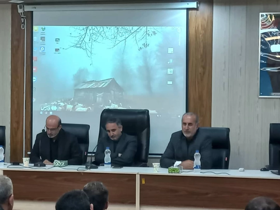 جلسه تعاملی و پیگیری موضوعات آموزش و پرورش و دانشگاه فرهنگیان استان با معاون محترم حقوقی وزارت آموزش و پرورش 5