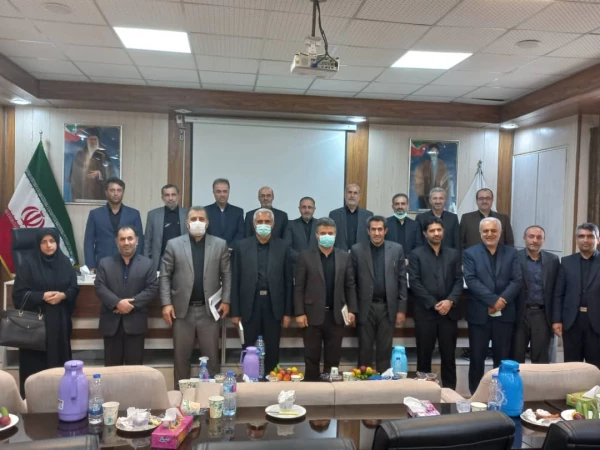 جلسه تعاملی و پیگیری موضوعات آموزش و پرورش و دانشگاه فرهنگیان استان با معاون محترم حقوقی وزارت آموزش و پرورش 8